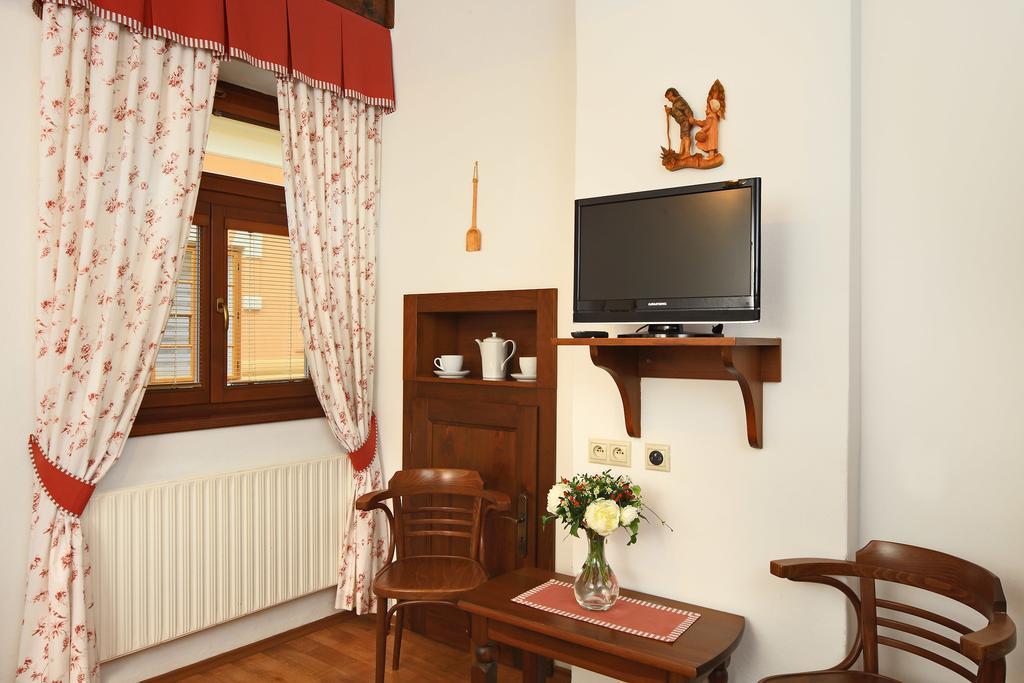 Penzion Pohadka Třeboň Exterior foto